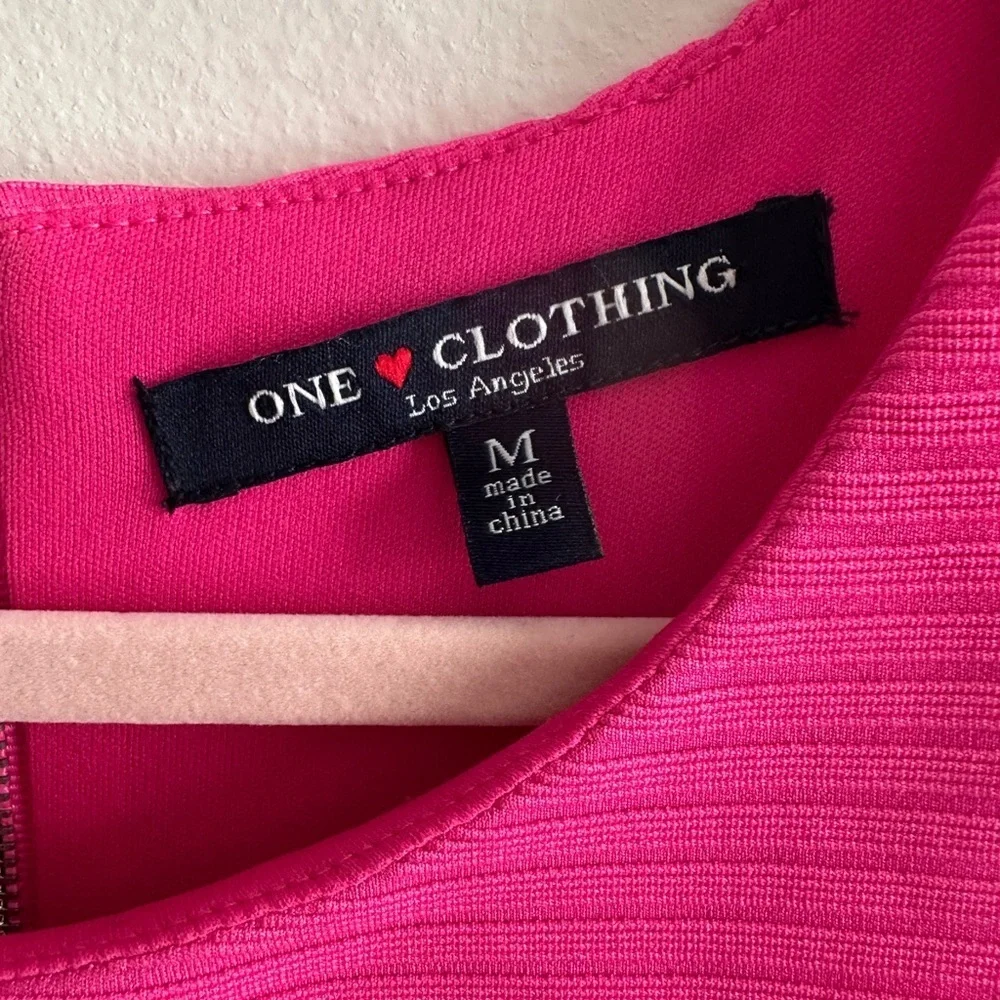 One Clothing Fuchsia Ribbed Crop Top